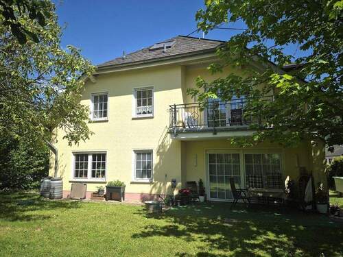 mit Garten - 8 Zimmer Mehrfamilienhaus, Wohnhaus in Traben-Trarbach / Wolf