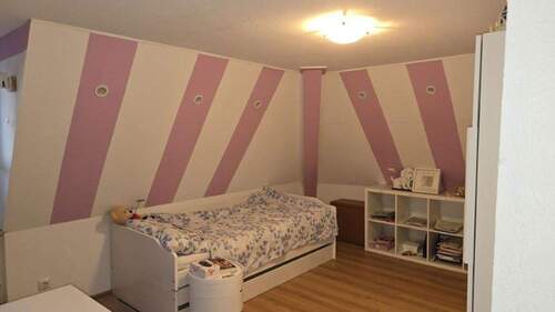 1 Kinderzimmer - 