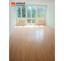 Sonnige 2 Zimmerwohnung mit Balkon in Bad Tölz , zur Stadtmitte nur ca. 8 Gehminuten. Ca.57 m². TG