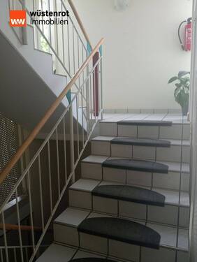 Treppenhaus - Etagenwohnung mit 57,00 m&sup2; in Bad Tölz zum Kaufen