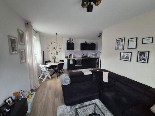 Wohnen 2-3 - 3 Zimmer Etagenwohnung zur Miete in Wittmund