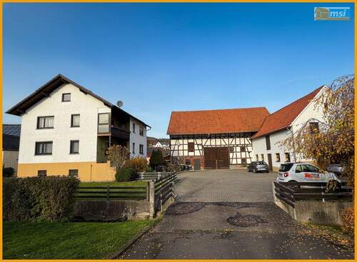 Hofansicht - VIELSEITIGES HOFANWESEN! KEINE KÄUFERPROVISION!