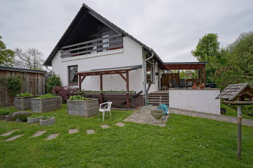 Rückansicht, Kellerzugang - 