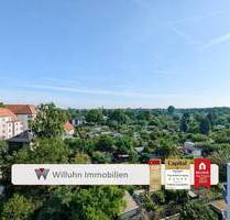 Balkon mit Weitblick - Stellplatz - Aufzug - 3 Zimmer + Küche - FERNWÄRME - ruhige Lage - Leipzig Anger-Crottendorf