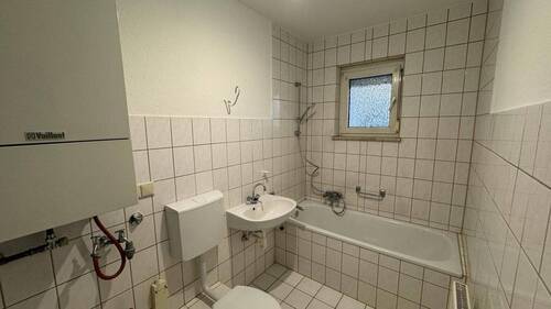 WhatsApp Image 2024-03-17 at 20.28.47 (1).jpeg - 2 Zimmer Etagenwohnung zur Miete in Neunkirchen