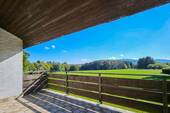 Balkon mit Blick zum Feldberg - 