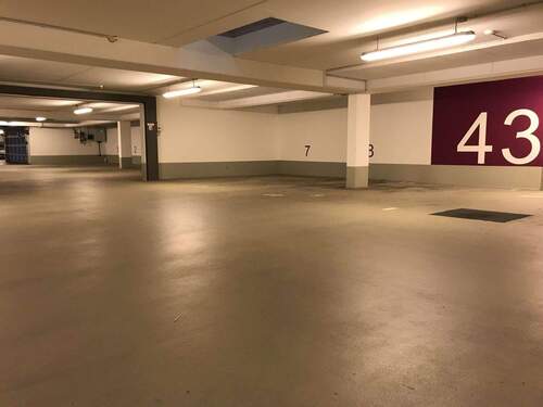 Tiefgarage - 