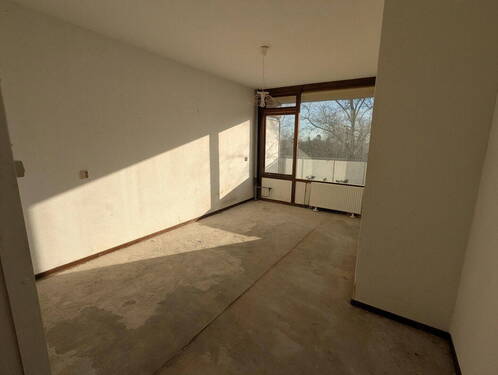Zimmer 2 - 