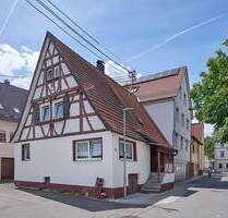 Das perfekte Haus für die kleine Familie: Topzustand und zentral gelegen in Dettingen