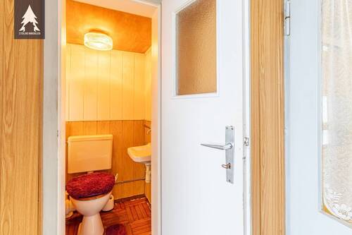 WC - 