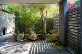 Zugang Wohnung 2 - 