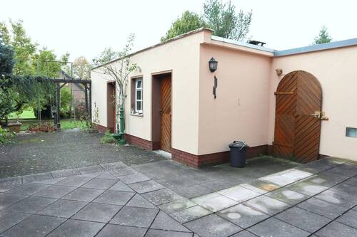 Nebengebäude / Abstellräume - 