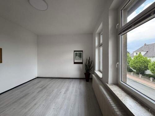 1 OG rechts Zimmer 2 - 