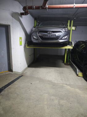 Duplex-Parkplatz (Tiefgarage) - 