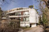 Eingangsbereich von der Straße - 3 Zimmer Etagenwohnung in Berlin