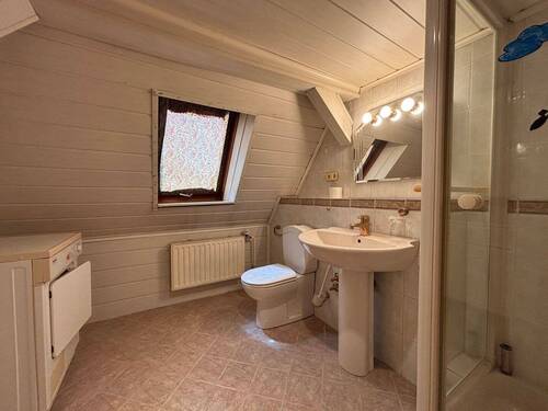Badezimmer DG - 