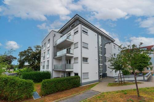 Eingangsbereich - 4 Zimmer Etagenwohnung zum Kaufen in Jena