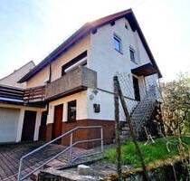 GLOBAL INVEST SINSHEIM | Tolles freistehendes Einfamilienhaus mit 7 Zimmern, großer Terrasse und Garage in Rittersbach - Elztal / Rittersbach