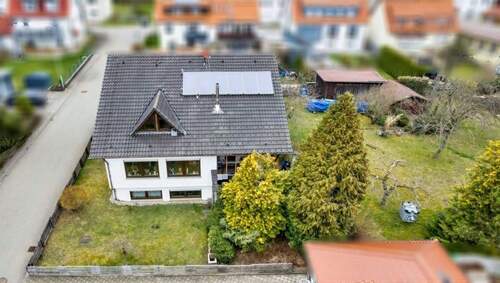 Bild 3 - 7 Zimmer Einfamilienhaus in Meßstetten