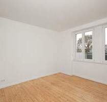 Erstbezug nach Kernsanierung - moderne 2-Zimmer-Wohnung im charmanten Altbau - Mannheim Luzenberg