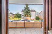 Ausblick vom Wohnzi. + Balkon - 3 Zimmer Etagenwohnung in Beuren