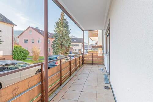 Sonnenbalkon mit Neuffen-Blick - Etagenwohnung mit 79,20 m&sup2; in Beuren zum Kaufen