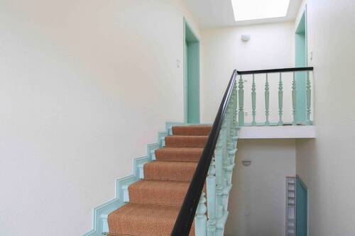 Gepflegtes Treppenhaus - Etagenwohnung mit 50,00 m² in Potsdam zum Kaufen