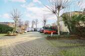Innenhof mit Parkplatz - 
