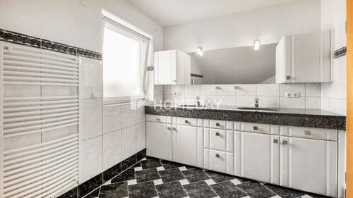 2. OG Badezimmer 1 - 