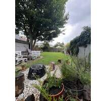 Attraktive 3,5-Zimmer-Wohnung mit Gartenanteil und PKW-Stellplatz in Nürnberg-Schniegling