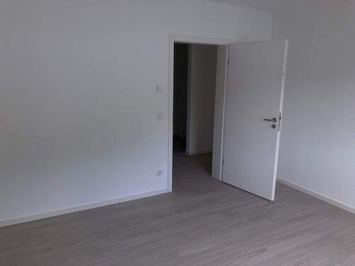 Bild 3 - 4 Zimmer Etagenwohnung in Calw