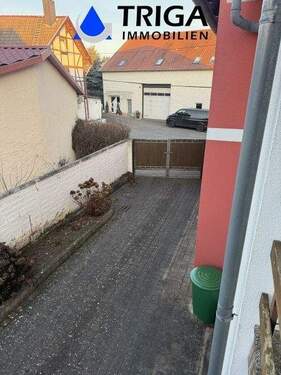 Zufahrt - 5 Zimmer Einfamilienhaus zum Kaufen in Nordhausen / Leimbach