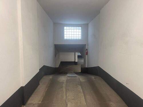 IMG_8293 - Garage, Stellplatz zur Miete in Hamburg / Neustadt