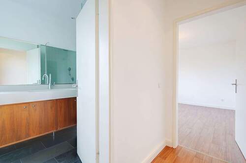 Bad und Schlafzimmer - 