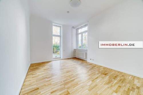 1.jpg - 4 Zimmer Etagenwohnung zum Kaufen in Berlin