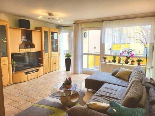 Impressionen - Gepflegte 3 Zimmer Wohnung mit Balkon, EBK uvm. direkt in Wendelstein