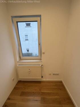 Zimmer 1 - 