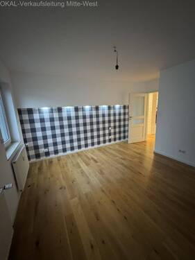 Zimmer 3 - 