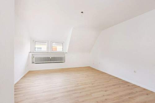 Wohnraum - 1 Zimmer Etagenwohnung in Köln