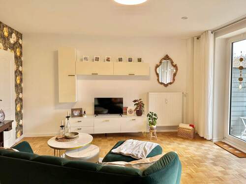 Wohnzimmer - 2 Zimmer Etagenwohnung in Hamburg