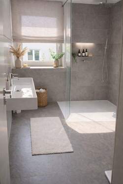 Badezimmer virtuell möbliert - 