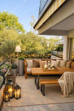 Balkon virtuell möbliert - 