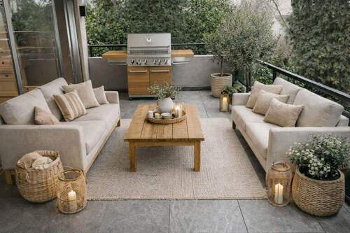 Balkon virtuell möbliert - 