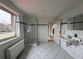Vollbad im Obergeschoss - 
