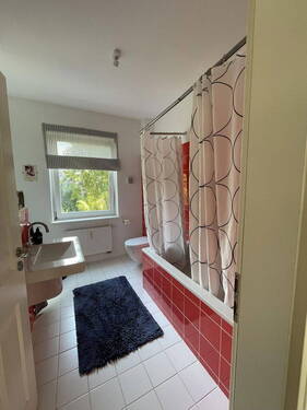 Vollbad mit Badewanne - 