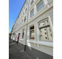 Schöne 5-Zimmer-Altbau-Wohnung in Altona-Altstadt mit 16qm großem Balkon - Hamburg