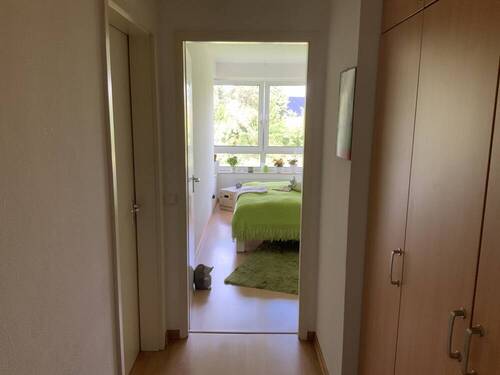 Flur mit Blick ins Kinderzimmer - 