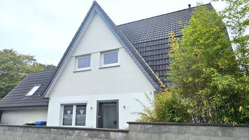 Saniertes Reihenendhaus ... - 0 % Käuferprovision! Reihenendhaus mit Einliegerwohnung in zentrumsnaher Sackgassenlage!