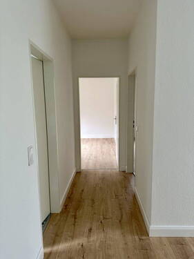 Bild 2 - 3 Zimmer Doppelhaushälfte zur Miete in Bad Homburg