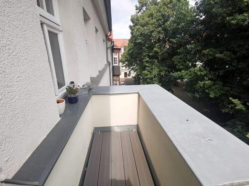 Balkon mit grünem Blick - 2 Zimmer Einfamilienhaus in Leipzig